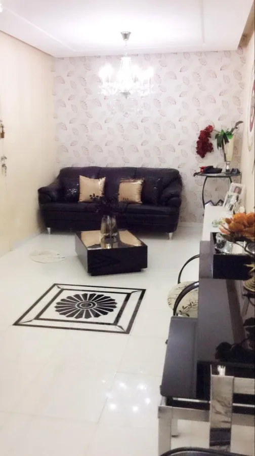Apartamento com Área Privativa para Venda, Sabará / MG, bairro Condomínio Mangueiras, 3 dormitórios, sendo 1 suíte, 2 banh