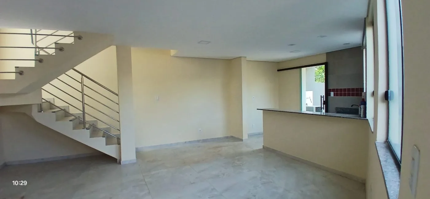 Casa Geminada para Venda, Sabará / MG, bairro Villa Real, 2 dormitórios, 2 banheiros, 2 vagas de garagem