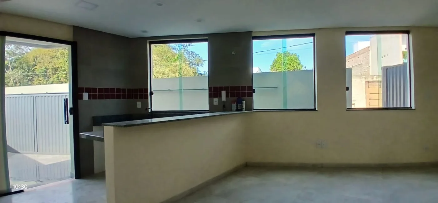 Casa Geminada para Venda, Sabará / MG, bairro Villa Real, 2 dormitórios, 2 banheiros, 2 vagas de garagem