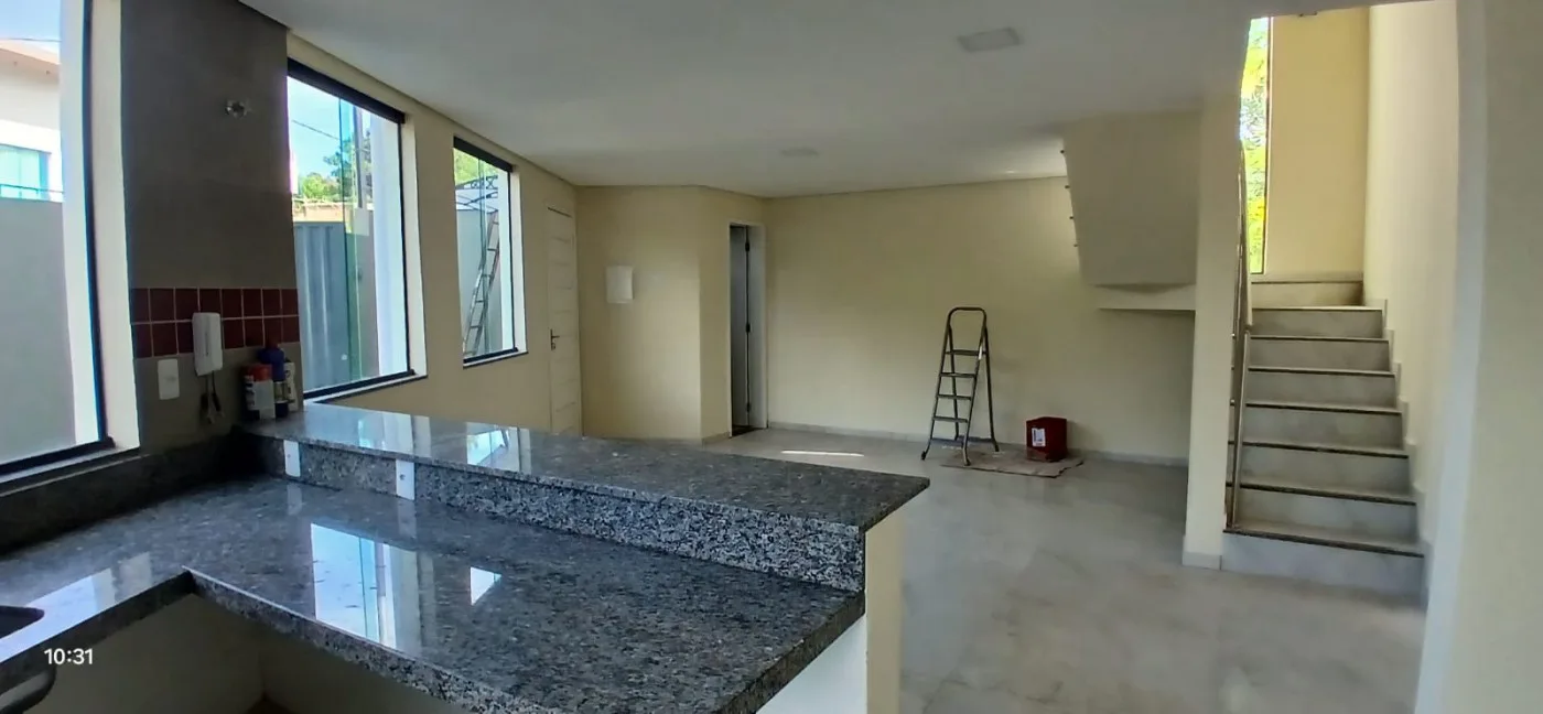 Casa Geminada para Venda, Sabará / MG, bairro Villa Real, 2 dormitórios, 2 banheiros, 2 vagas de garagem