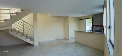 Casa Geminada para Venda, Sabará / MG, bairro Villa Real, 2 dormitórios, 2 banheiros, 2 vagas de garagem