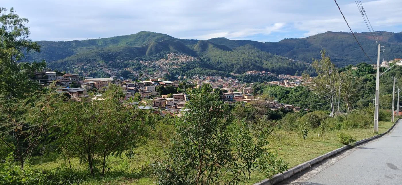 Lote para Venda, Sabará / MG, bairro Serranos, terreno 827,10 m²