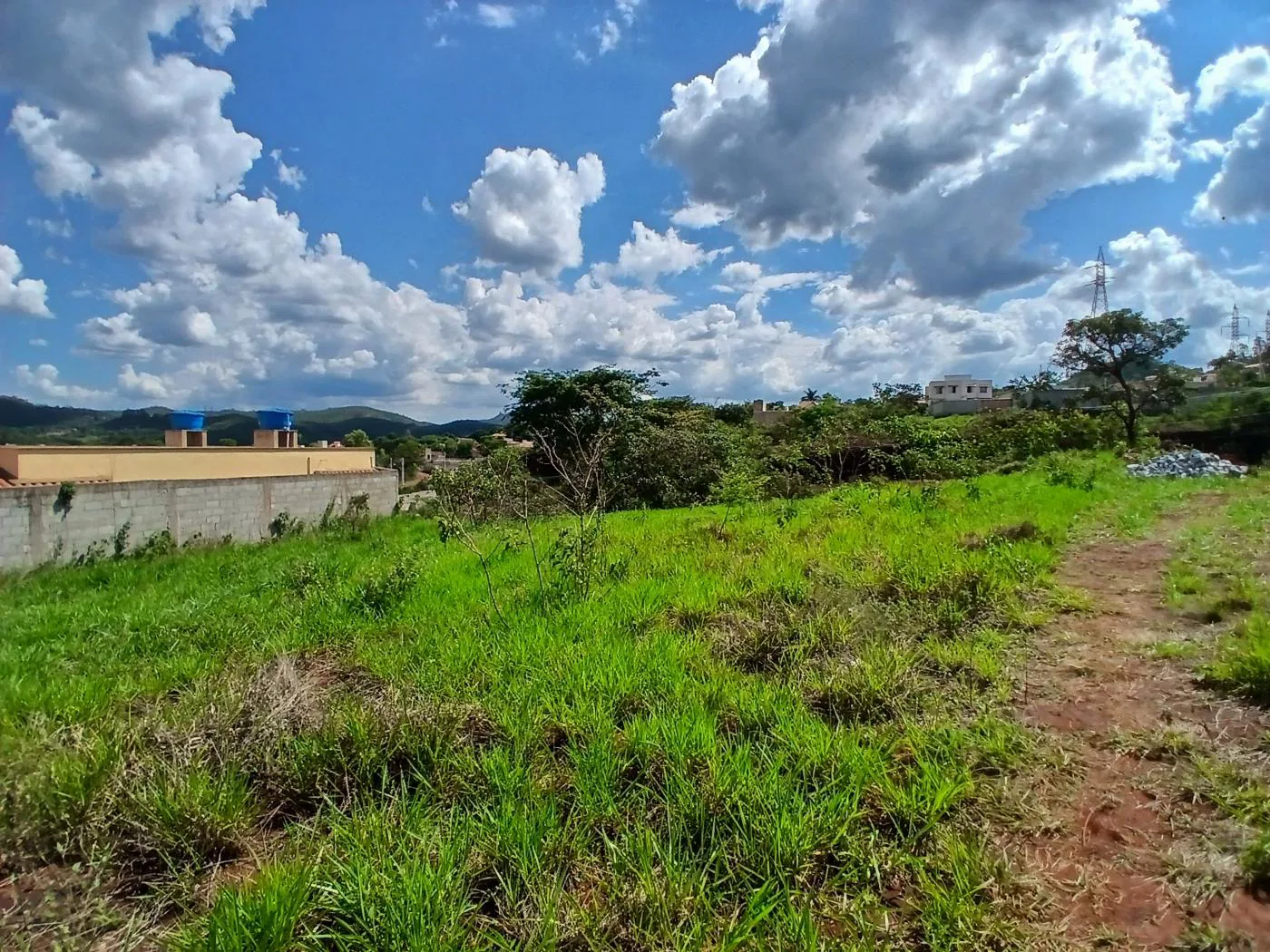 Lote para Venda, Sabará / MG, bairro Villa Real, área total 387 m²