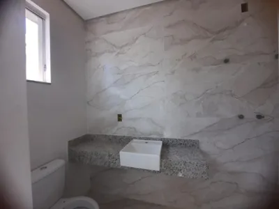 Casa Geminada para Venda, Sabará / MG, bairro Villa Real, 3 dormitórios, sendo 1 suíte, 3 banheiros, 1 vaga de garagem,
