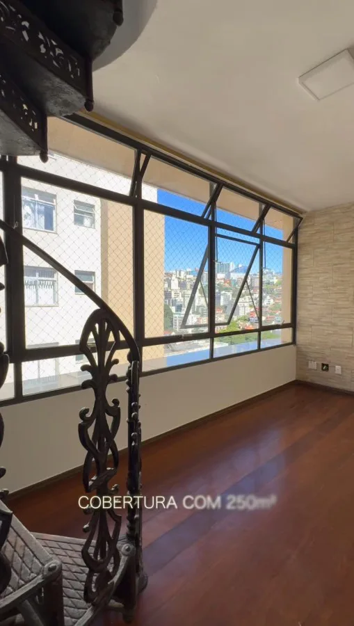 Cobertura para Venda, Belo Horizonte / MG, bairro Santa Lúcia, 3 dormitórios, sendo 1 suíte, 3 banheiros, 2 vagas de garag