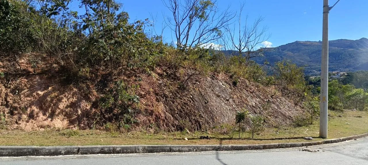 Lote para Venda, Sabará / MG, bairro Serranos, terreno 355,66 m²